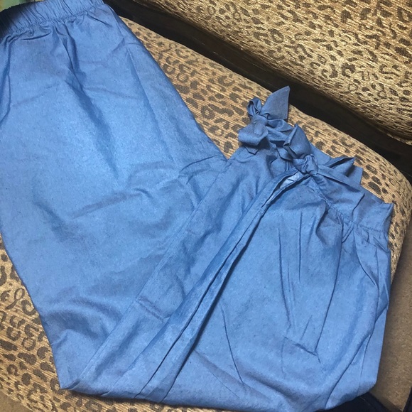 SOLD...Carrot Jeans! - Picture 2 of 4